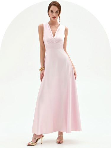 Women's Dresses: Quality and Design of Italian Fashion Rinascimento Women's Dresses: Quality and Design of Italian Fashion Rinascimento