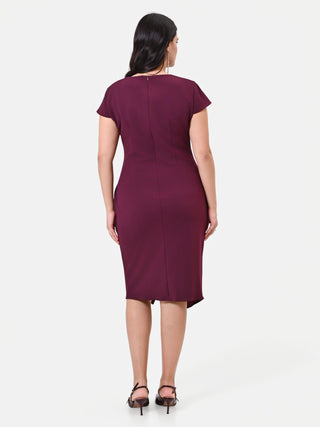 Robe fourreau Curvy bordeaux à drapé latéral