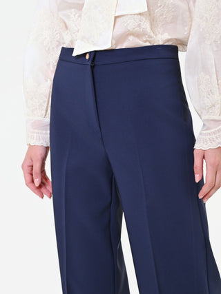Marineblaue Palazzohose mit Bügelfalte