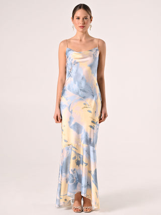 Robe longue avec bretelles bijoux
