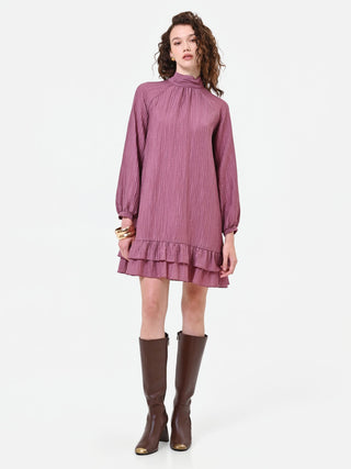 Kleid in Altrosa mit Prägeeffekt