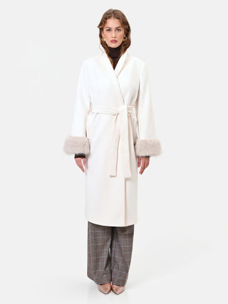 Manteau peignoir crème avec poignets effet fourrure