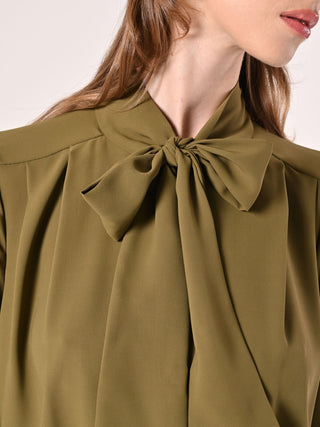 Blusa con Fiocco e Pinces Verde Militare