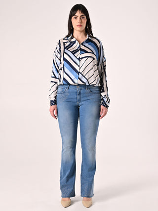 Curvy Flared Jeans