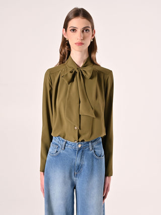 Blusa con Fiocco e Pinces Verde Militare