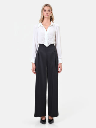 Pantalone nero a gamba larga con vita sagomata