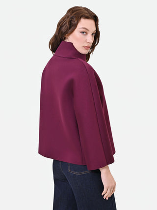 Bordeauxrote Cape-Jacke