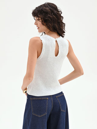 Top blanc en maille à bords festonnés
