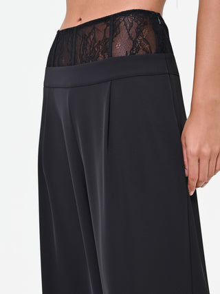 Schwarze Palazzohose mit Spitzenbund