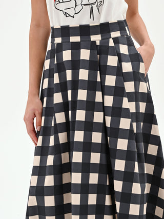 Gonna midi nera con fantasia a maxi quadri