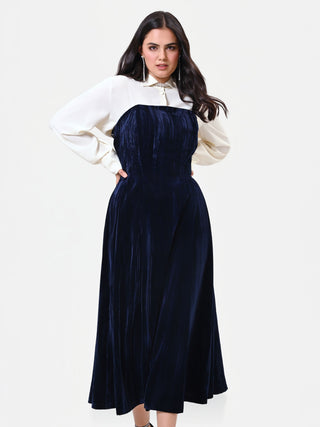 Abito Curvy midi blu navy con lavorazione plissé