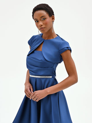 Coprispalla blu brillante in raso