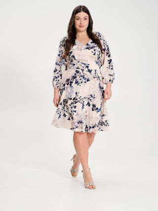 Abito a Ruota Curvy con Stampa Floreale