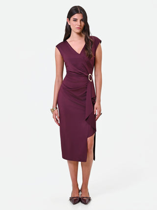 Robe fourreau midi bordeaux en jersey brillant