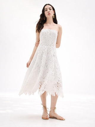 Robe midi blanche ajourée