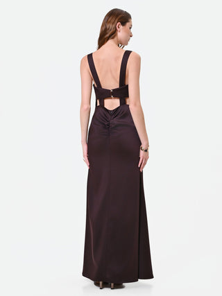 Robe longue brun foncé avec drapé latéral