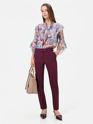 Pantalón pitillo burdeos