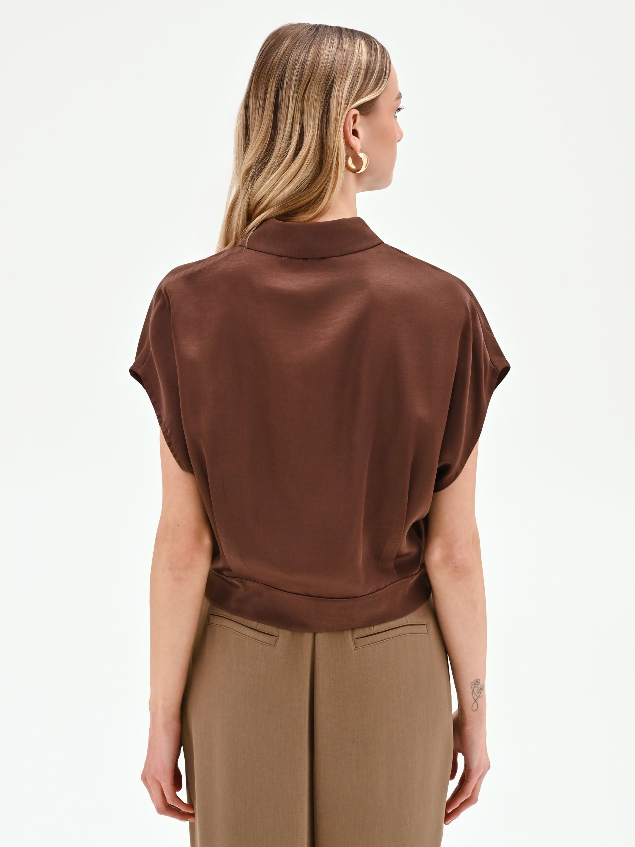 Chocolate Satin Cropped Shirt – Rinascimento