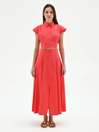 Camicia cropped rosso fragola in tela di cotone