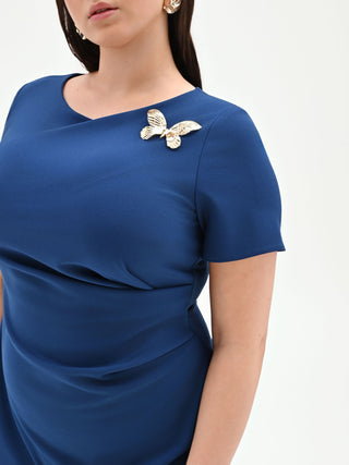 Abito Curvy blu brillante con drappeggio laterale