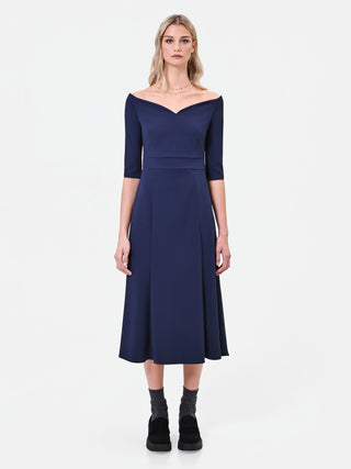 Abito midi blu navy con scollo geometrico