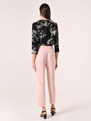 Pantalon rose pâle en tissu crêpe cady