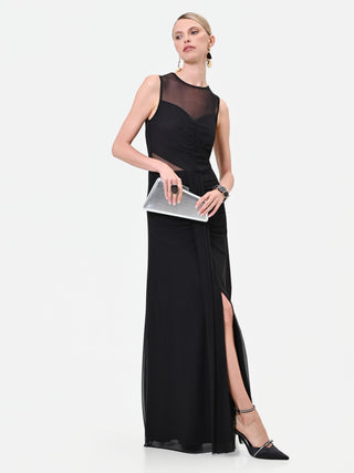 Schwarzes Maxikleid mit Tüll-Details