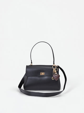 Borsa a mano nera con foulard e charms