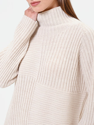 Robe en maille crème à texture côtelée