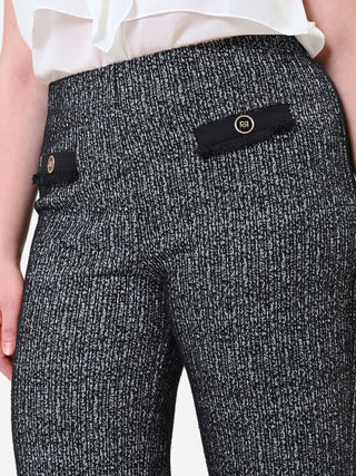 Schwarze Curvy-Hose mit geradem Bein aus Bouclé