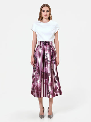 Plissee-Midirock mit floralem Print in Bordeauxrot