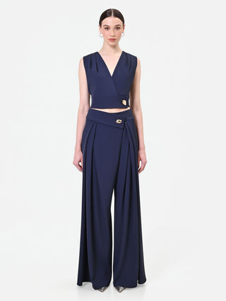 Top blu navy con incrocio e bottone design