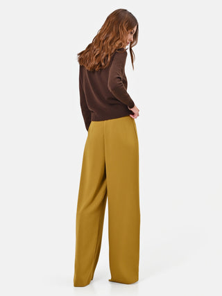 Pantalone fluido verde olio a palazzo