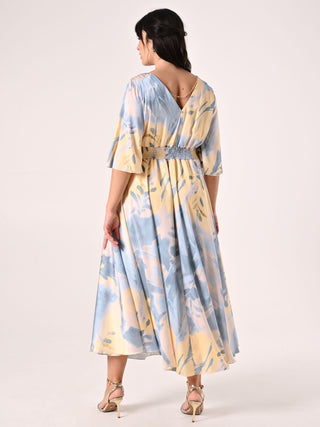 Robe longue curvy à imprimé fleurs abstraites