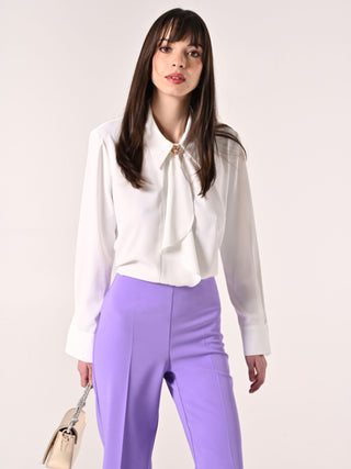 Blusa Bianca con Colletto