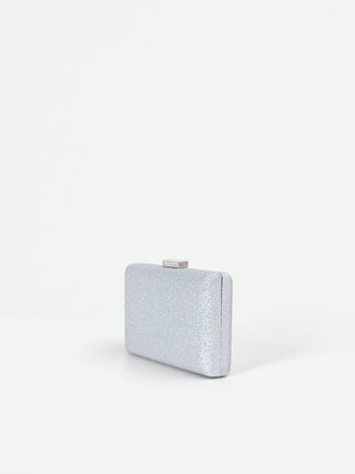 Silberfarbene Clutch mit Schmuck-Applikation