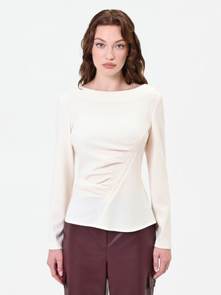 Weiße Bluse mit asymmetrischer Drapierung