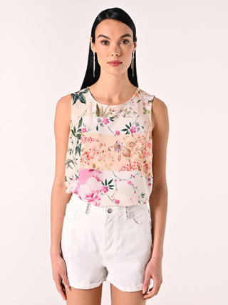 Top mit Blumenmuster