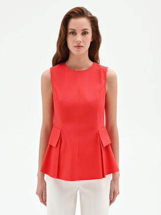 Top rosso in cotone con baschina