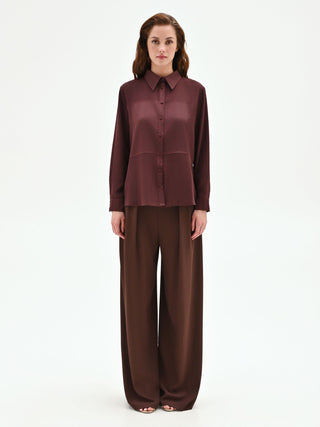 Camicia cioccolato con inserti geometrici