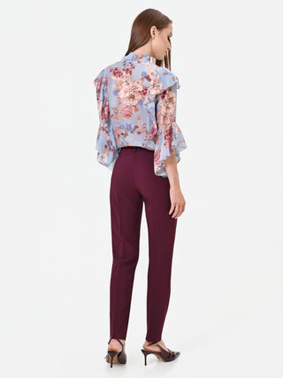 Pantalón pitillo burdeos