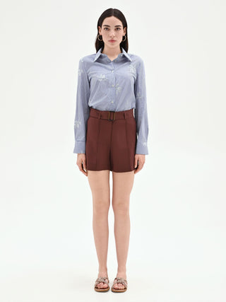 Schokobraune Shorts mit Taillengürtel