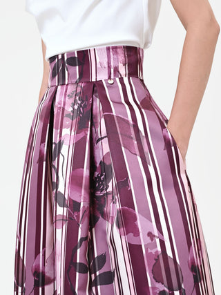 Plissee-Midirock mit floralem Print in Bordeauxrot