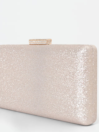 Pochette dorée avec fermoir bijou