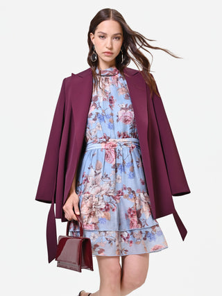 Robe courte fleurie bleu ciel à volants