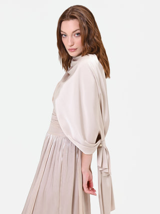 Étole beige clair en satin