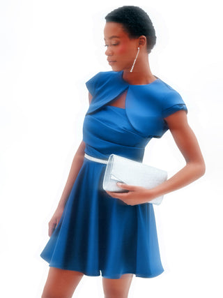 Coprispalla blu brillante in raso