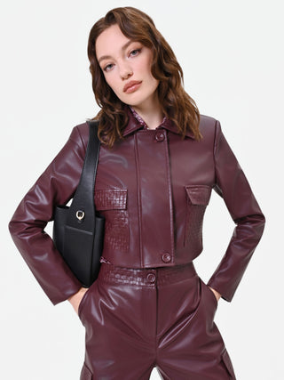 Bordeauxrote Cropped-Jacke in Lederoptik