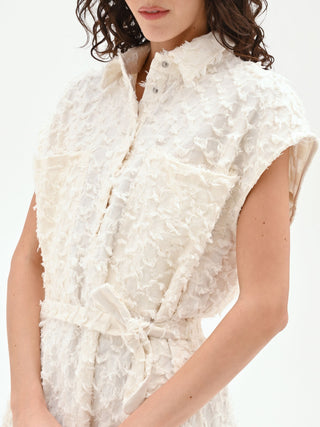 Robe chemise blanche à détails frangés
