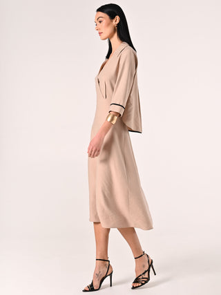 Kleid aus Viskose mit Kanten in Kontrastfarbe